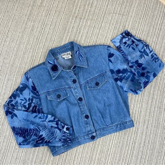 Nancy Bolen City Girl Embroidered Chambray Sheer Sleeve Crop Shacket Blue 10P - Picture 14 of 14